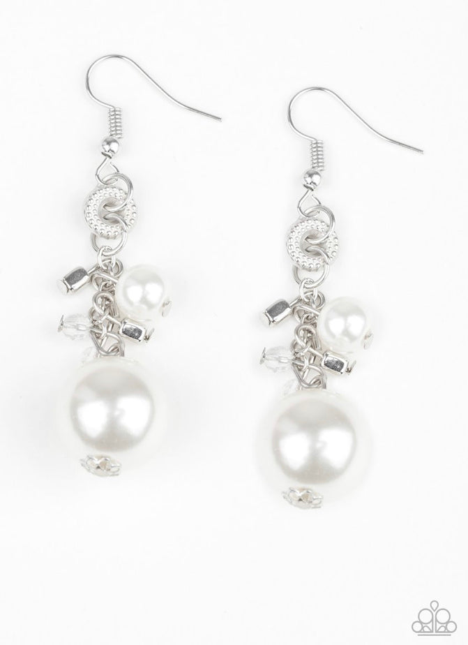 Timelessly traditional store silver earrings