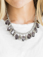 Cargar imagen en el visor de la galería, Paparazzi 💜 Fringe Fabulous - Silver Necklace
