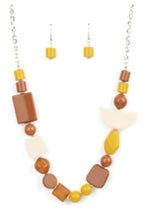 Lade das Bild in den Galerie-Viewer, Paparazzi 💜 Tranquil Trendsetter - Yellow Necklace
