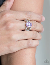 Load image into Gallery viewer, Paparazzi 💜 &quot;Supreme Bling&quot; -- Purple Ring
