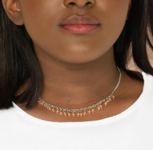 Cargar imagen en el visor de la galería, Paparazzi 💜 DEW a Double Take - Orange  Necklace
