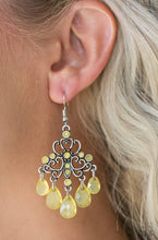 Load image into Gallery viewer, Paparazzi 💜 &quot;Dip-It Glow&quot; -- Yellow Earrings
