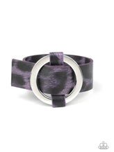 Cargar imagen en el visor de la galería, Paparazzi 💜 &quot;Jungle Cat Couture&quot; -- Purple Urban Bracelet
