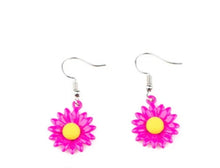 Cargar imagen en el visor de la galería, Paparazzi 💜 STARLET SHIMMER 💜 Colorful Daisy Earrings -- 4 Pack
