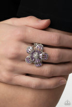 Charger l&#39;image dans la galerie, Paparazzi 💜 &quot;Botanical Ballroom&quot; -- Purple Ring
