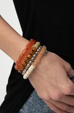 Cargar imagen en el visor de la galería, Paparazzi 💜 &quot;Outdoor Retreat&quot; -- Brown Bracelets
