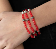 Cargar imagen en el visor de la galería, Paparazzi 💜 Here to STAYCATION - Red Bracelets
