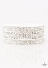 Charger l&#39;image dans la galerie, Paparazzi 💜 &quot;Dangerously Drama Queen&quot; -- White Urban Bracelet
