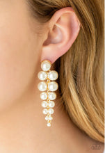 Cargar imagen en el visor de la galería, Paparazzi 💜 &quot;Totally Tribeca&quot; -- White Pearl Earrings
