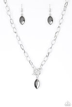 Lade das Bild in den Galerie-Viewer, Paparazzi 💜 &quot;Club Sparkle&quot;- Silver Necklace
