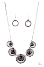 Lade das Bild in den Galerie-Viewer, Paparazzi 💜 &quot;Pixel Perfect&quot; -- Purple Necklace
