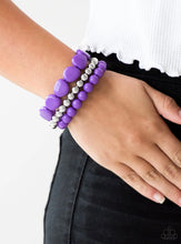 Cargar imagen en el visor de la galería, Paparazzi 💜 &quot;Color Venture&quot; -- Purple Bracelet
