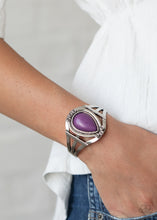 Cargar imagen en el visor de la galería, Paparazzi 💜 &quot;Sage Brush Beauty&quot; -- Purple Cuff Bracelet
