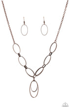 Cargar imagen en el visor de la galería, Paparazzi 💜 “All Oval Town” — Copper Necklace Set
