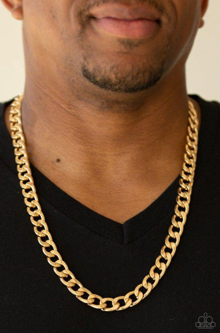 Paparazzi 💜”The Underdog- Men’s Gold necklace