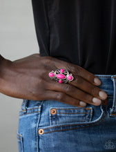 Load image into Gallery viewer, Paparazzi 💜 &quot;Sahara Sweetheart&quot; -- Pink Ring
