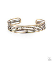 Charger l&#39;image dans la galerie, Paparazzi 💜 &quot;Extra Expressive&quot; -- Brass Cuff Bracelet
