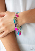 Cargar imagen en el visor de la galería, Paparazzi 💜 &quot;Seashore Sailing&quot; -- Multi-Color Bracelet
