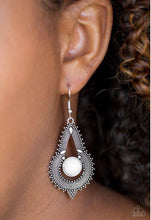 Charger l&#39;image dans la galerie, Paparazzi 💜 &quot;Zoomin&#39; Zumba&quot; -- Silver/White Earrings
