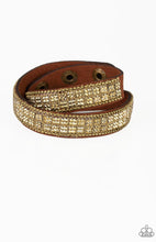 Lade das Bild in den Galerie-Viewer, Paparazzi 💜 &quot;Rock Band Refinement&quot; -- Brass Wrap Bracelet
