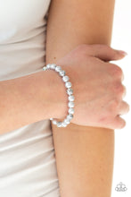 Load image into Gallery viewer, Paparazzi 💜 &quot;Poised For Perfection&quot; -- Silver/Silver Pearl Bracelet
