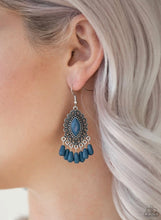 Cargar imagen en el visor de la galería, Paparazzi 💜 &quot;Private Villa&quot; -- Blue Earrings
