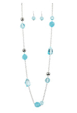 Lade das Bild in den Galerie-Viewer, Paparazzi 💜 Royal Roller - Blue Necklace
