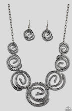 Charger l&#39;image dans la galerie, Paparazzi 💜 Statement Swirl - Black Gunmetal Necklace
