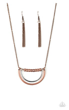 Cargar imagen en el visor de la galería, Paparazzi 💜 &quot;Artificial Arches&quot; -- Copper Necklace
