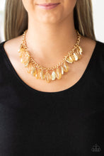 Cargar imagen en el visor de la galería, Paparazzi 💜 &quot;Fringe Fabulous&quot; -- Gold Necklace
