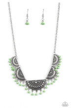 Lade das Bild in den Galerie-Viewer, Paparazzi 💜 &quot;Boho Baby&quot; -- Green Necklace
