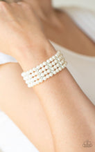 Cargar imagen en el visor de la galería, Paparazzi 💜 &quot;Stacked to the Top&quot; -- White Pearl Bracelet
