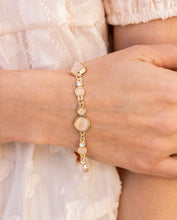 Load image into Gallery viewer, Paparazzi 💜 Storybook Beam - Gold Bracelet
