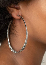 Charger l&#39;image dans la galerie, Paparazzi 💜 &quot;Watch and Learn&quot; -- Silver Hoop Earrings
