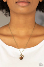 Load image into Gallery viewer, Paparazzi 💜 &quot;Stylishly Square&quot; -- Brass Necklace
