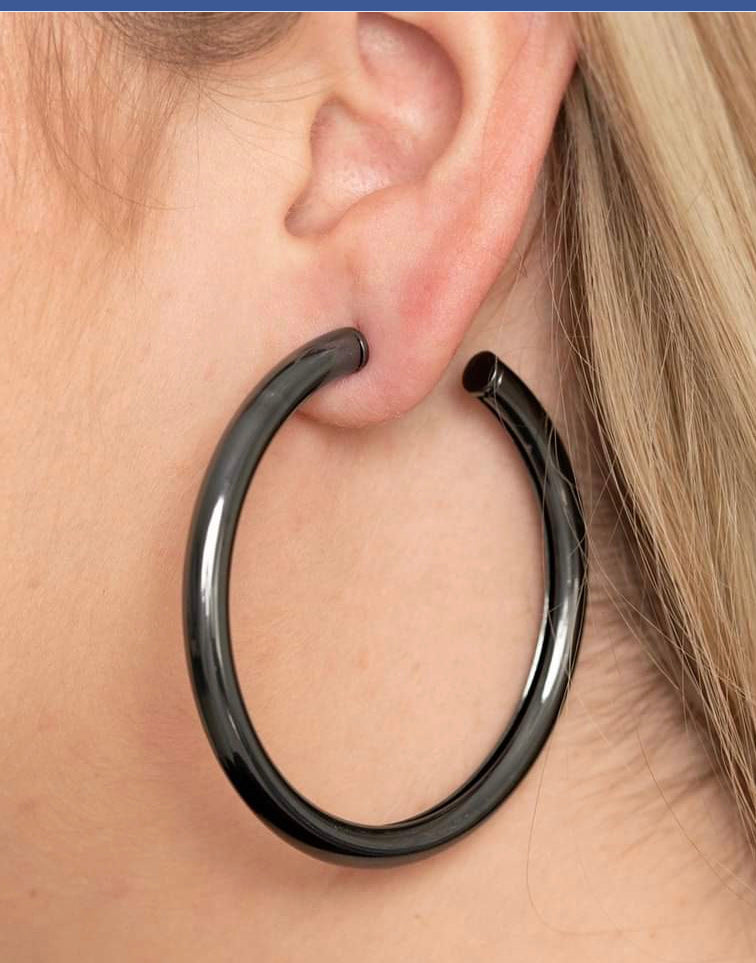 Paparazzi 💜 Curve Ball - Black Earrings