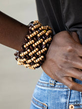 Cargar imagen en el visor de la galería, Paparazzi 💜 &quot;Cozy in Cozumel&quot; -- Brown Wood Bracelet
